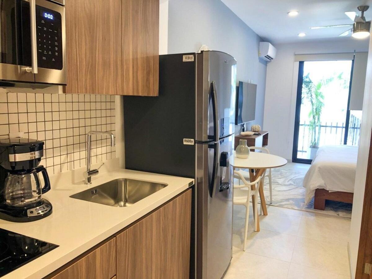 Deluxe Studio Aparment Mamitas Zone بلايا ديل كارمن المظهر الخارجي الصورة